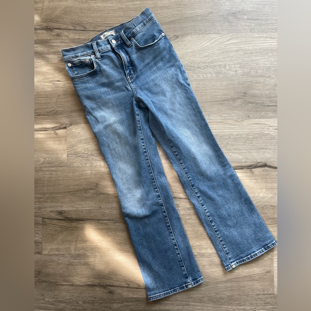 Madewell | Mid Rise Kick Out Jeans | Custom ‘Nashville’ Embroidery | Size 27 - Picture 3 of 9